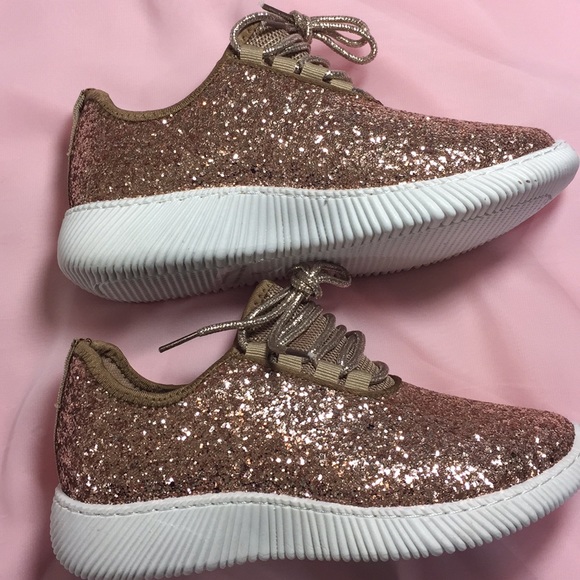 H2K Shoes - 🎉HP🎉H2K “Monica” Rose Gold Glitter Shoes